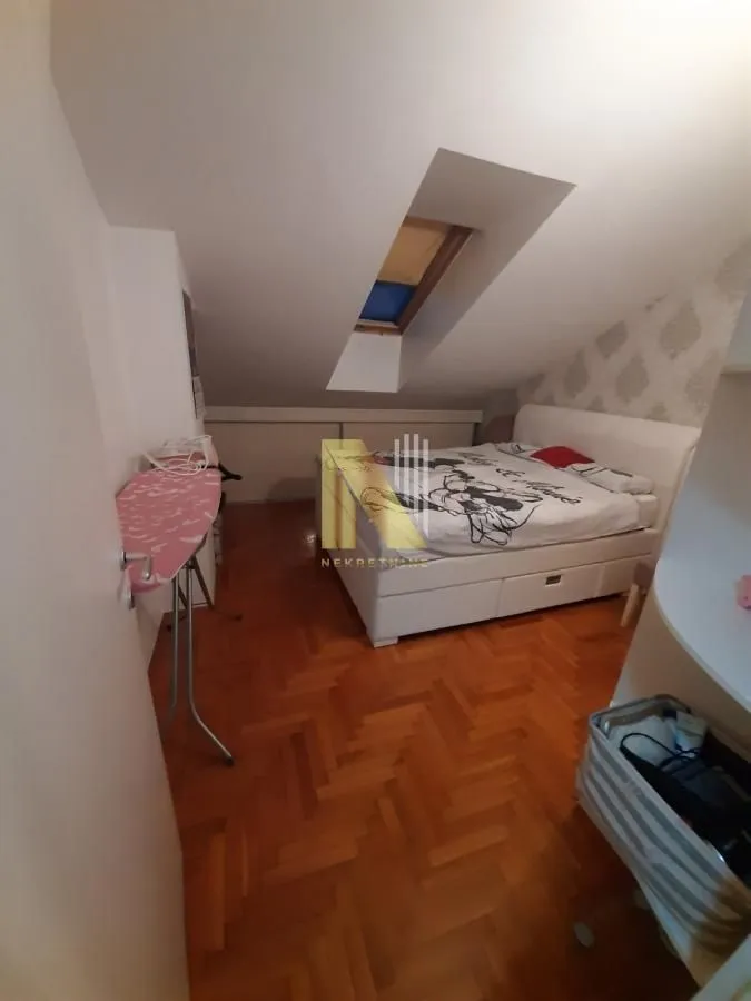 Prodaja, trosoban stan, 70m², Nova Detelinara, Novi Sad Sve Podlokacije