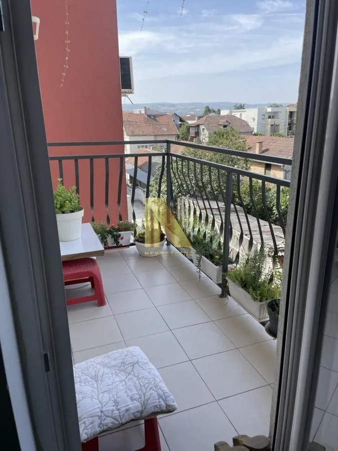 Izdavanje, jednosoban stan, 35m², Bulevar patrijarha Pavla, Novi Sad Sve Podlokacije