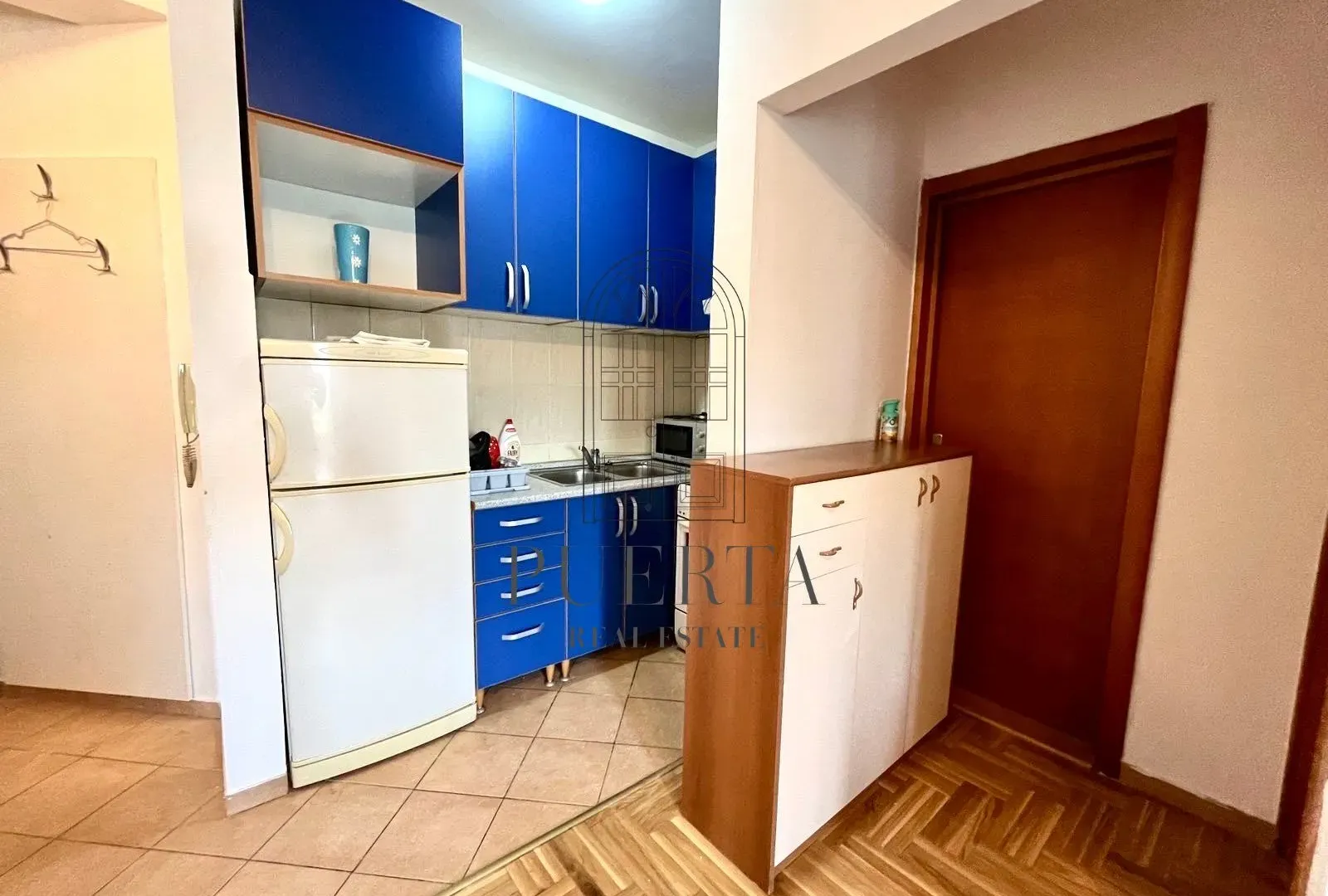 Rent, one bedroom apartment, 37m², Stari Aerodrom, Podgorica