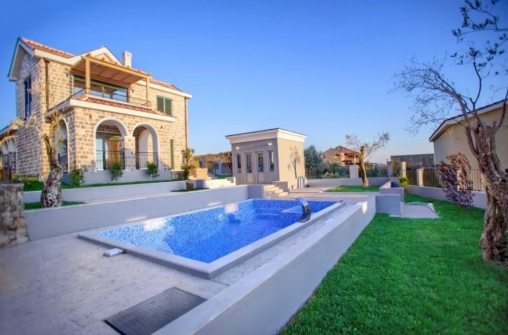 Sale, house, 205m², Luštica, Herceg Novi