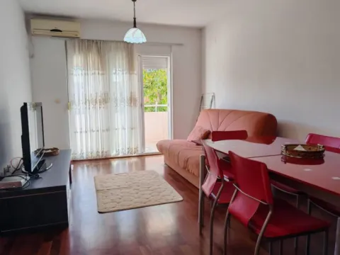 Sale, one bedroom apartment, 59m², Petrovac, Budva - image 2