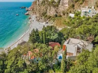 Prodaja, kuća, 285m², Perazića do, Budva - image 25