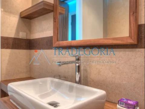 Prodaja, dvosoban stan, 112m², Budva, Crna Gora - image 13