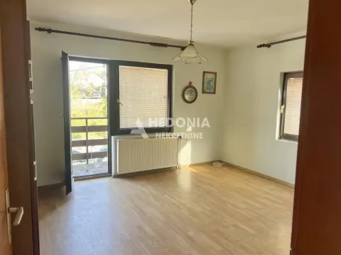 Prodaja, kuća, 278m², Jajinci, Voždovac Sve Podlokacije - image 4