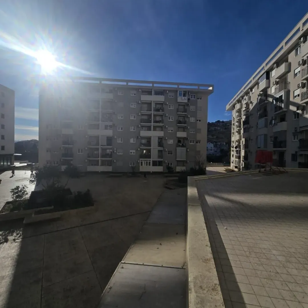 Rent, one bedroom apartment, 46m², City Kej, Podgorica