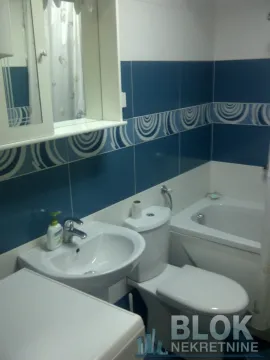 Rent, three bedroom apartment, 97m², Centar, Podgorica - image 11