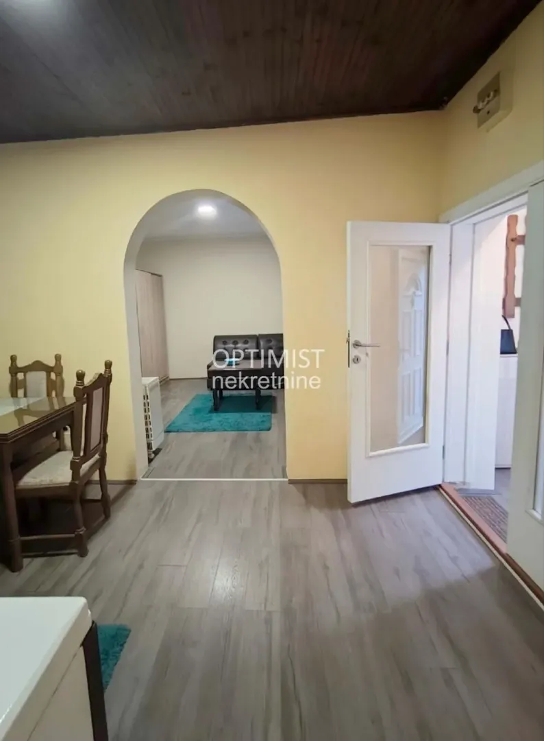 Prodaja, jednosoban stan, 27m², Savski Venac, Beograd