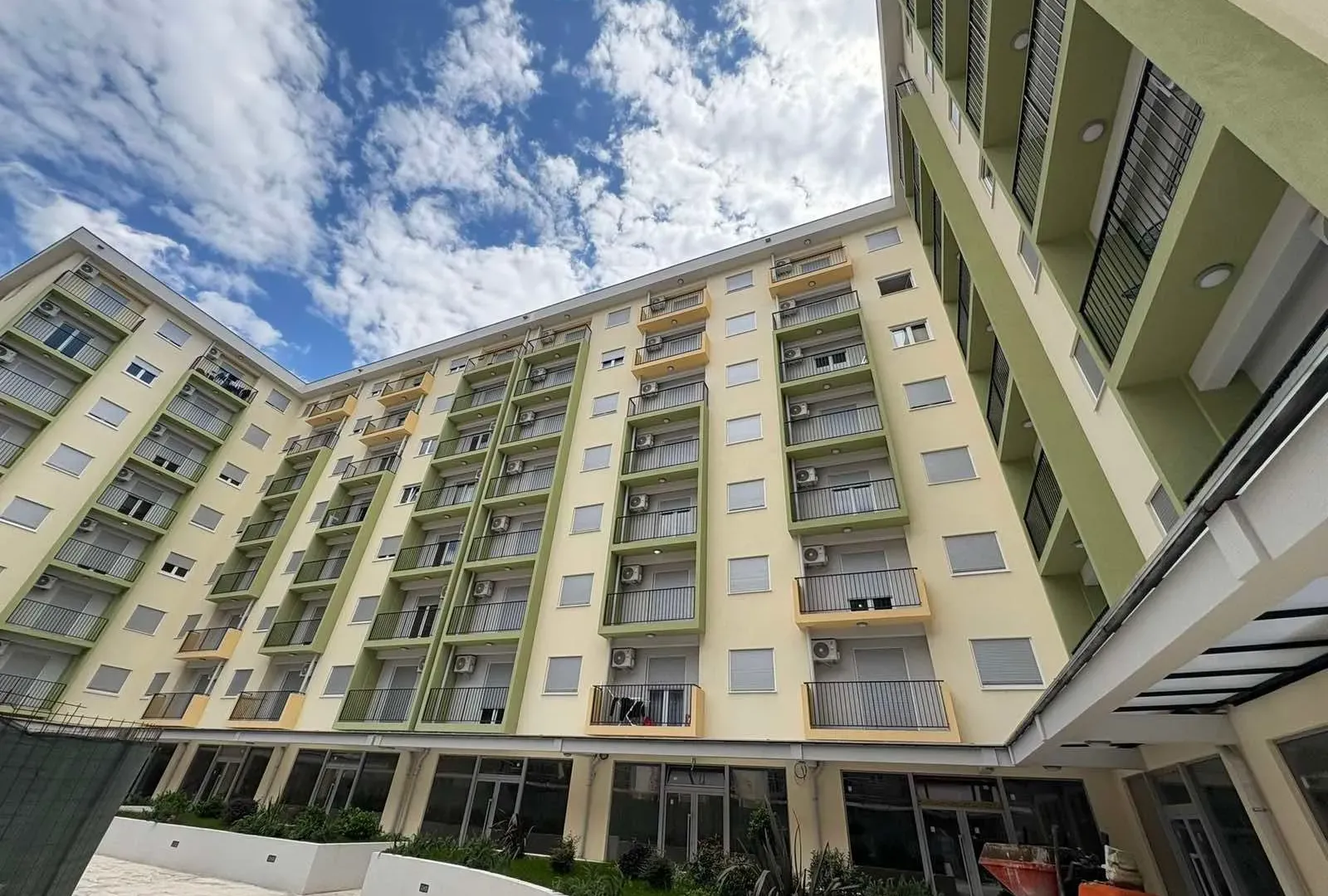 Sale, one bedroom apartment, 40m², Pobrežje, Podgorica