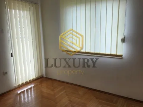 Izdavanje, dvosoban stan, 60m², Preko Morače, Podgorica