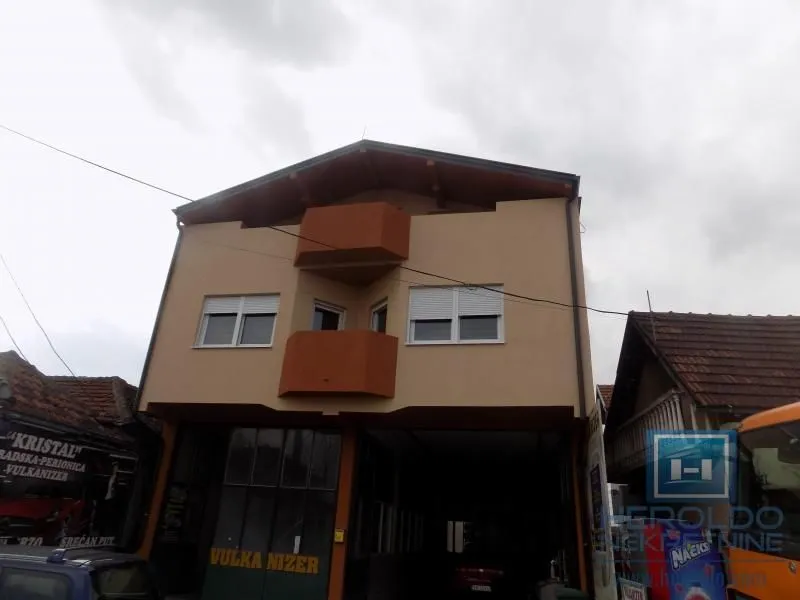 Sale, office space, 360m², Paraćin, Srbija