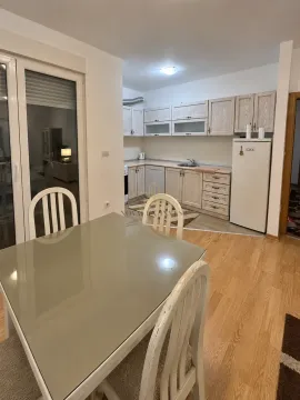 Rent, one bedroom apartment, 50m², Dalmatinska ulica, Podgorica - image 4