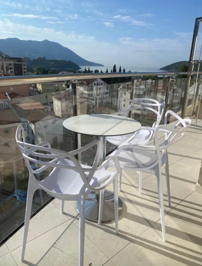 Izdavanje, jednosoban stan, 44m2, Bulevar, Budva