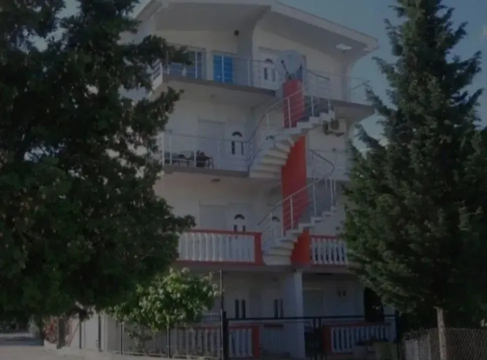 Prodaja, kuća, 328m², Čanj, Bar