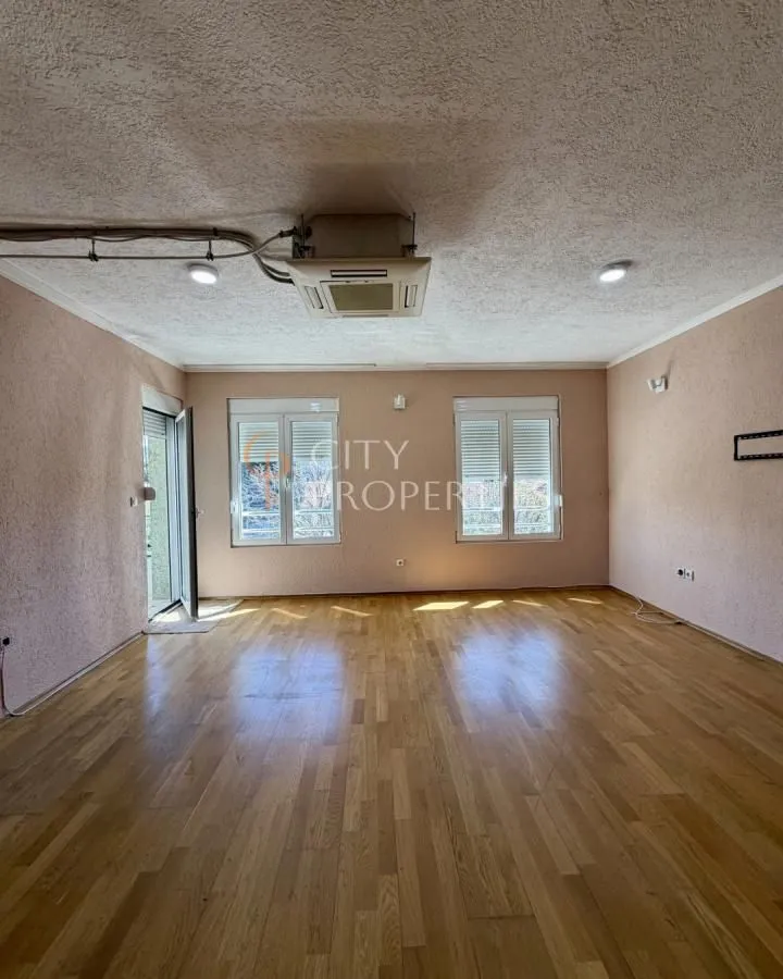 Rent, apartment, 69m², Ljubović, Podgorica