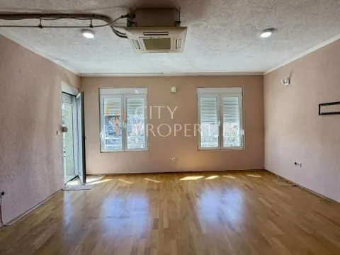 Izdavanje, stan, 69m², Ljubović, Podgorica - image 7