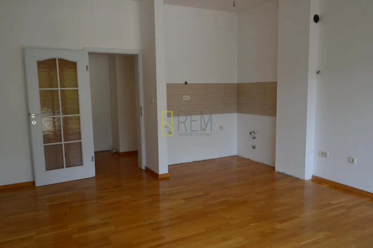 Sale, two bedroom apartment, 72m², Bečići, Budva