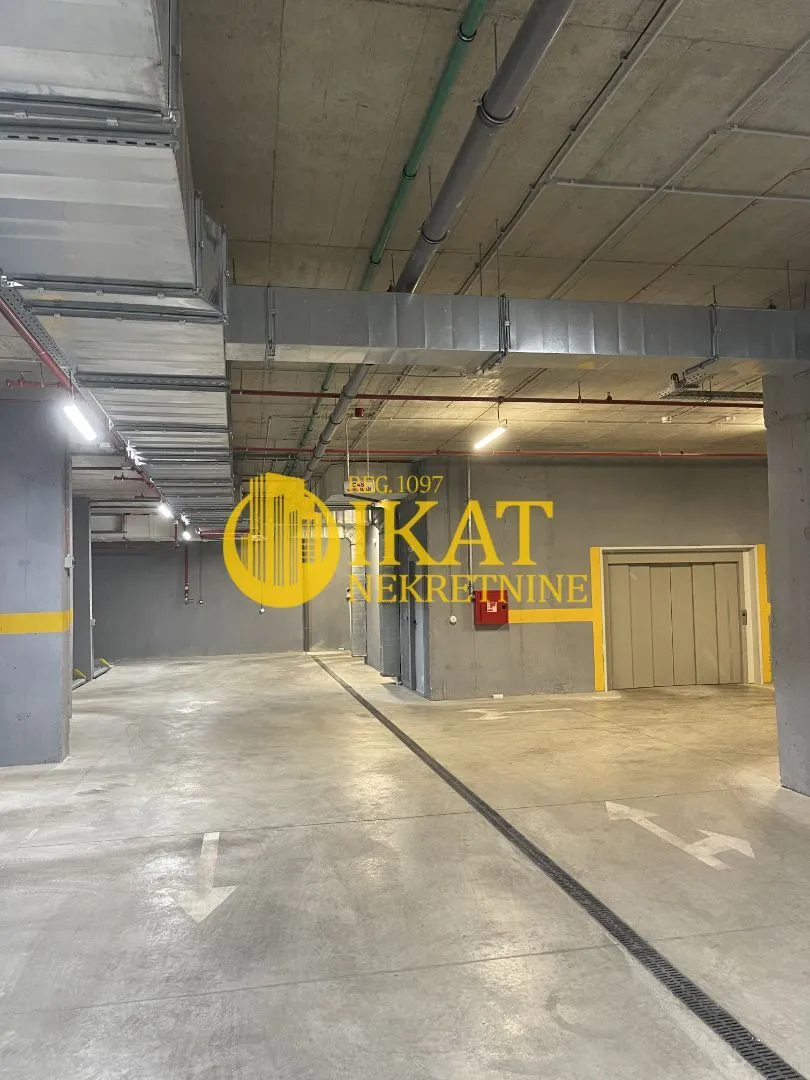 Sale, parking/garage, 13m², Vračar Sve Podlokacije, Beograd