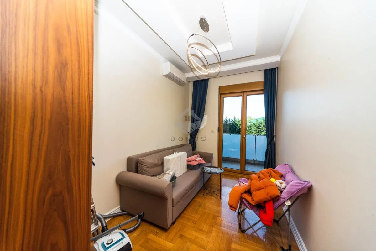 Rent, three bedroom apartment, 110m², Preko Morače, Podgorica