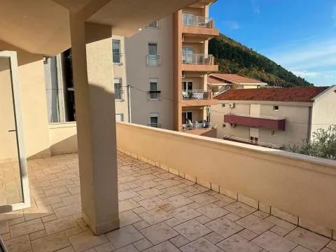 Sale, two bedroom apartment, 82m², Lazi, Budva - image 12