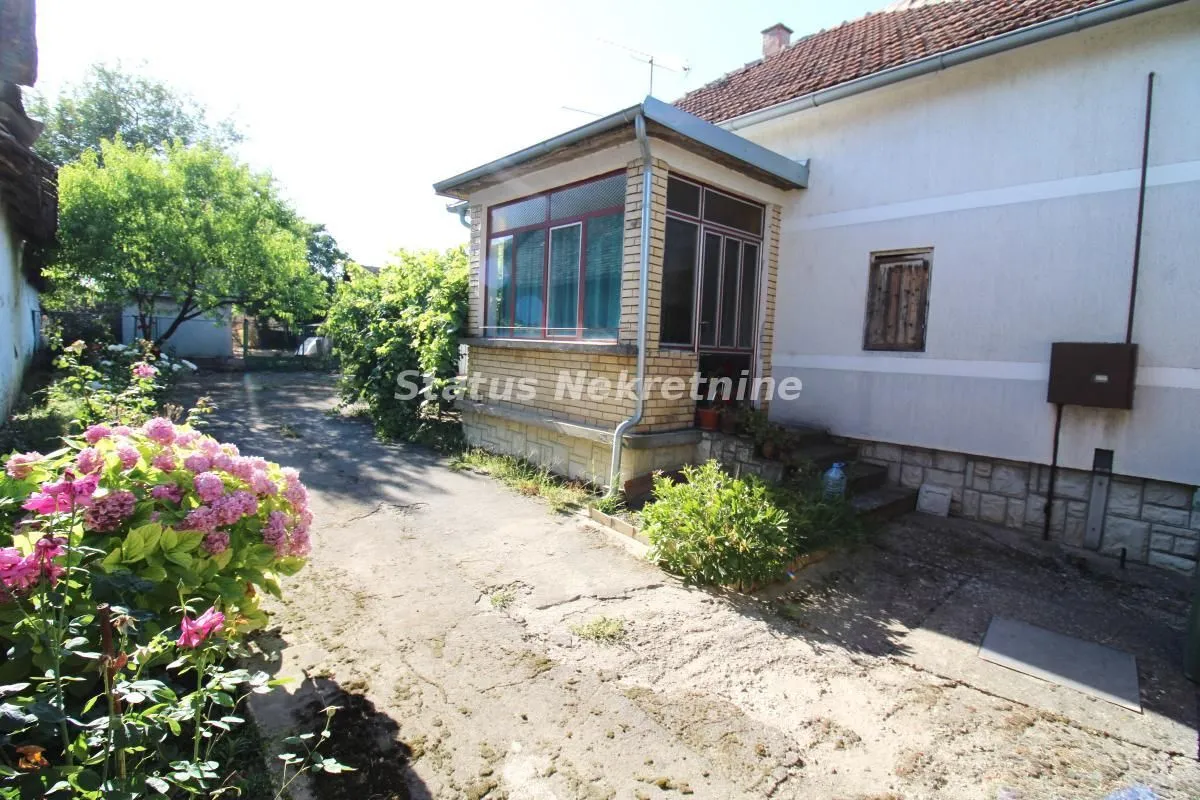Prodaja, kuća, 104m², Titel, Novi Sad