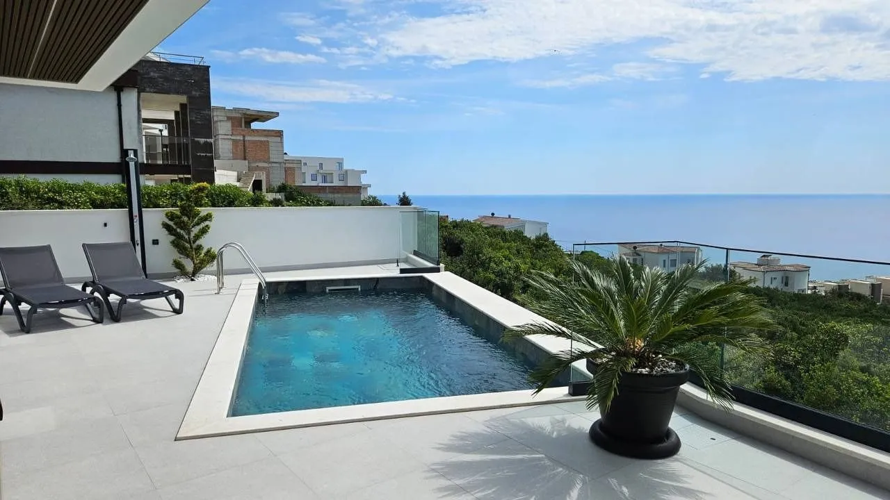 Rent, house, 190m², Krimovica, Kotor