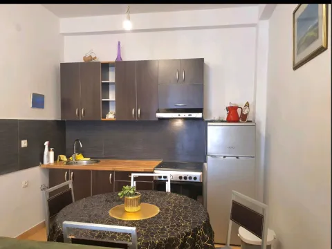 Rent, one bedroom apartment, 70m², Bečići, Budva - image 3
