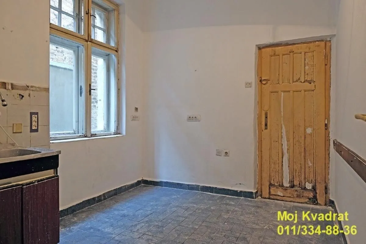 Sale, four bedroom apartment, 91m², Stari Grad, Beograd