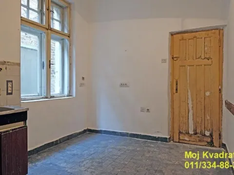 Prodaja, četvorosoban stan, 91m², Stari Grad, Beograd - image 9