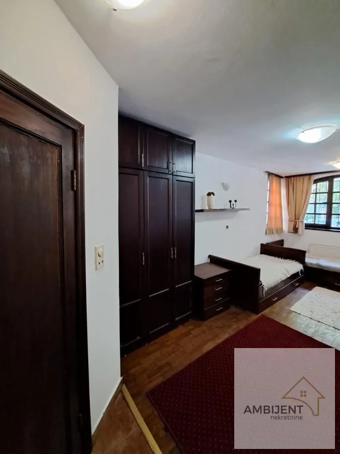 Prodaja, jednosoban stan, 31m², Jajinci, Voždovac Sve Podlokacije