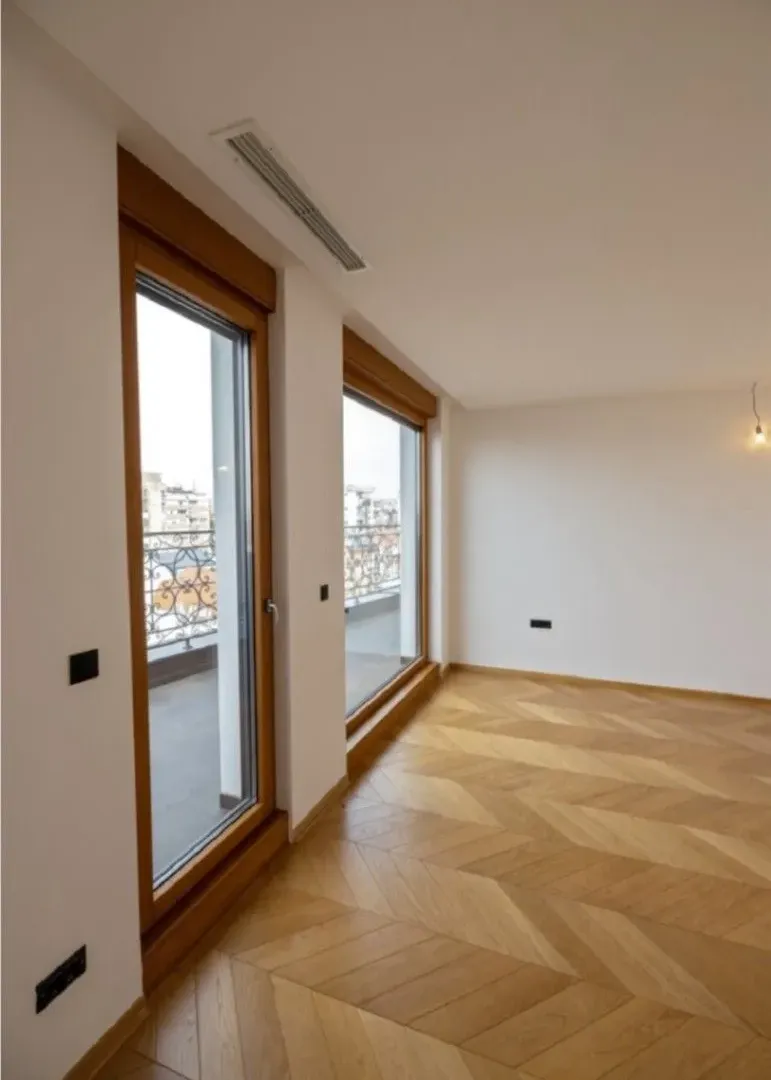 Prodaja, petosoban stan, 193m², Južni Bulevar, Vračar Sve Podlokacije