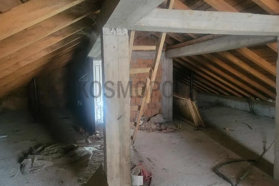 Prodaja, dvosoban stan, 108m², Kneževac, Beograd
