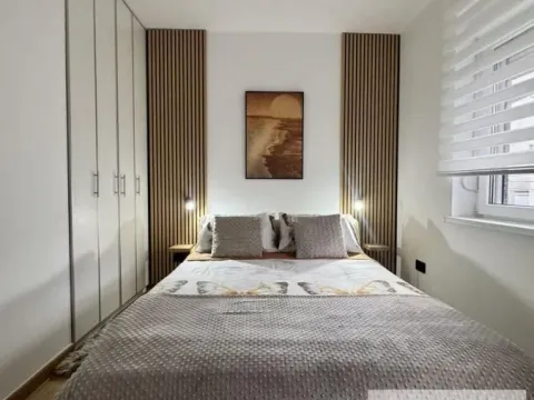 Rent, two bedroom apartment, 40m², Šumice, Beograd - image 13