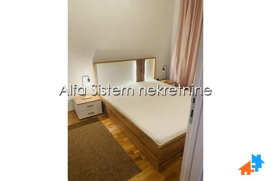 Rent, two bedroom apartment, 43m², Tašmajdan, Palilula Sve Podlokacije