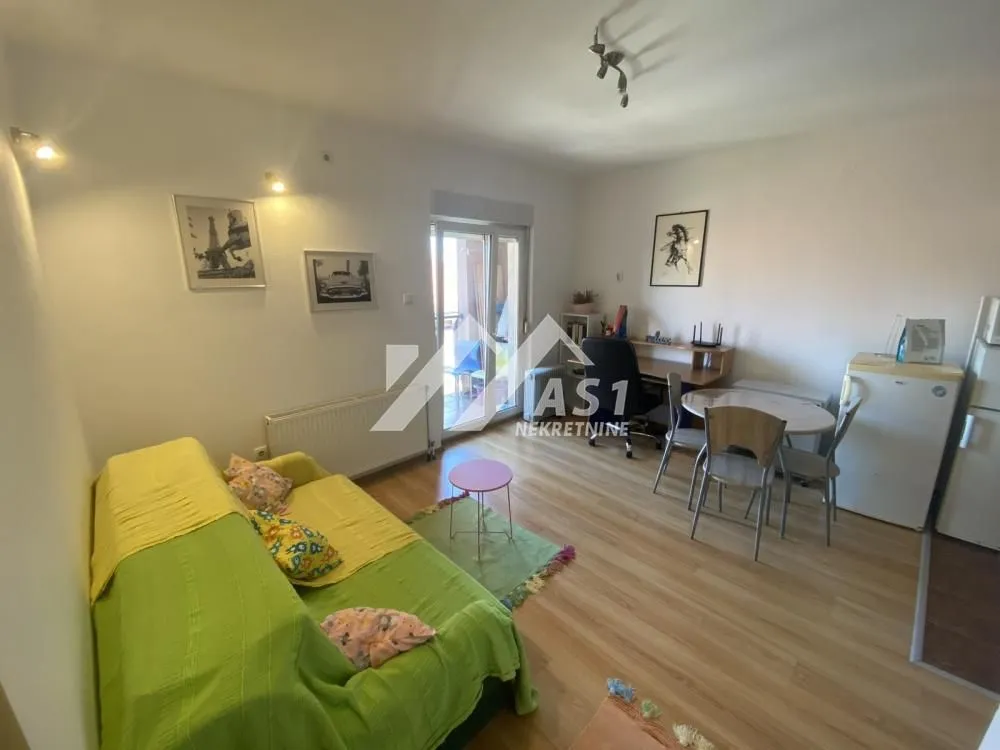 Rent, one bedroom apartment, 37m², Adamovićevo Naselje, Novi Sad Sve Podlokacije