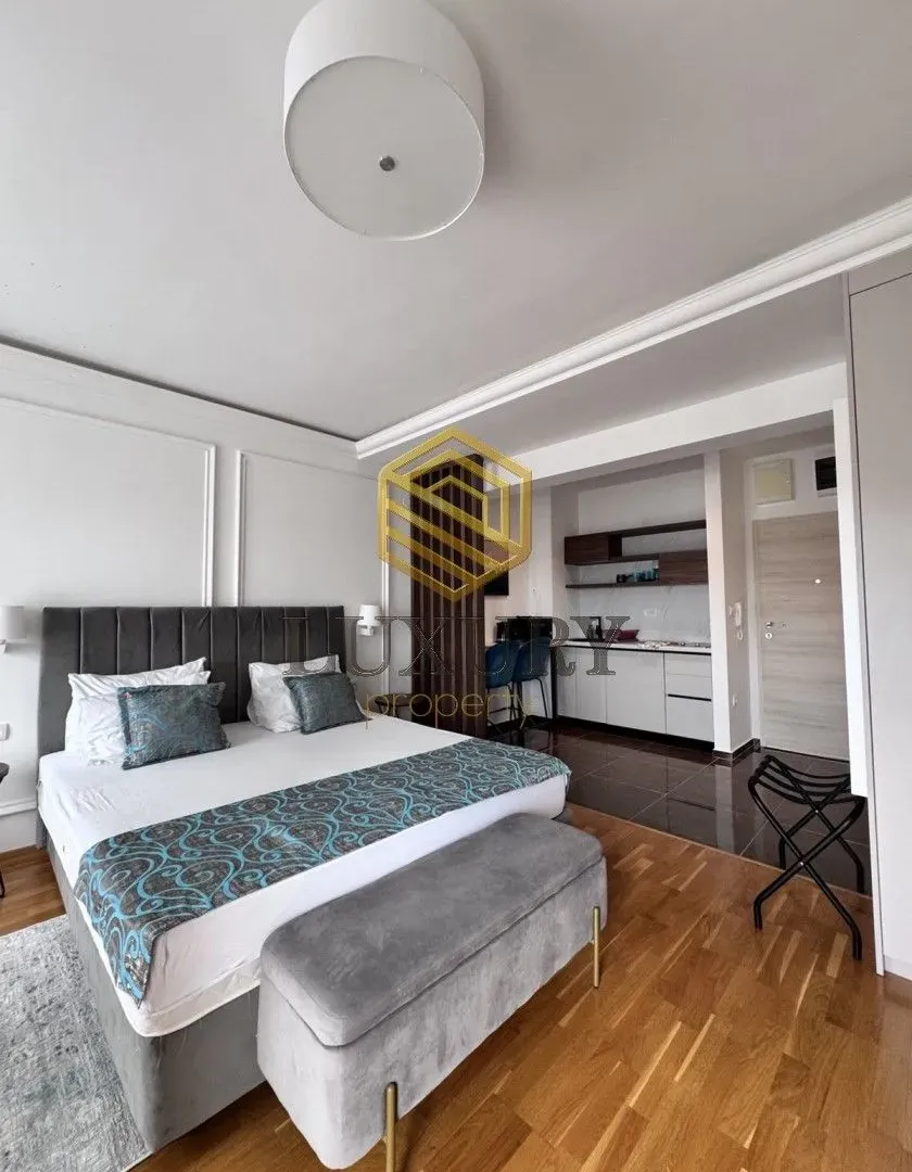 Rent, studio apartment, 30m², Bečići, Budva
