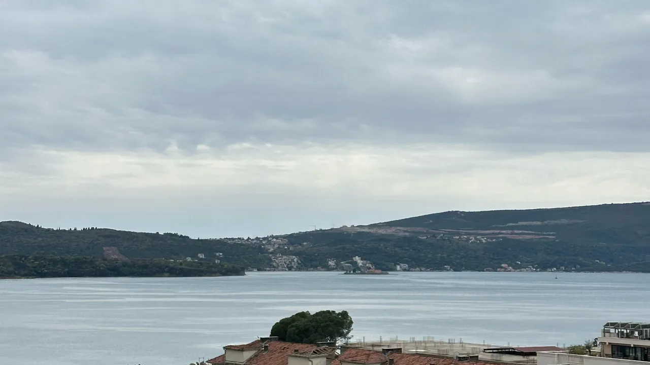 Sale, two bedroom apartment, 67m², Centar, Tivat