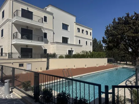 Prodaja, stan, 37m², Luštica, Tivat - image 1