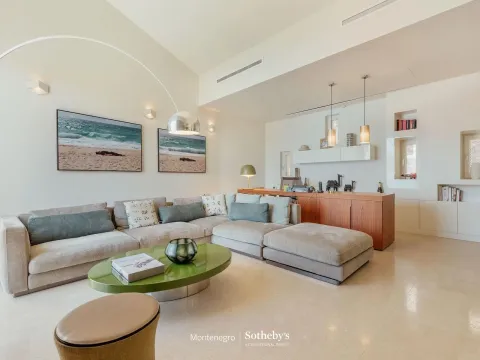Prodaja, kuća, 321m², Pržno, Budva - image 29