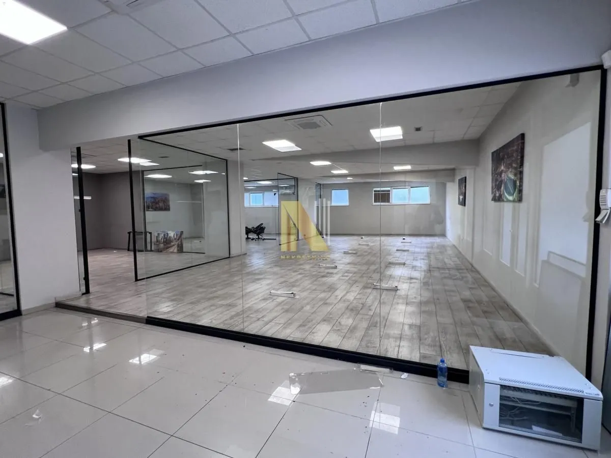 Rent, office space, 308m², Centar, Novi Sad