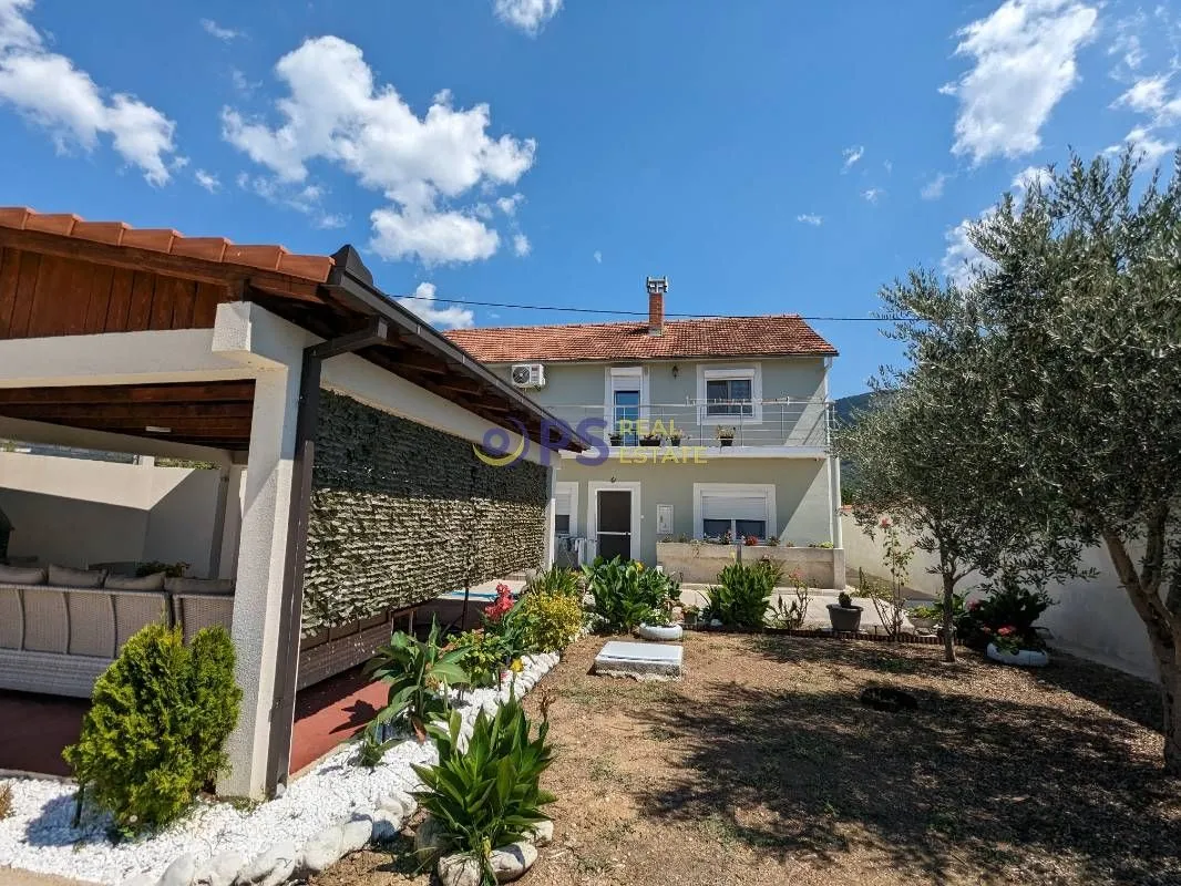 Sale, house, 200m², Bar, Crna Gora