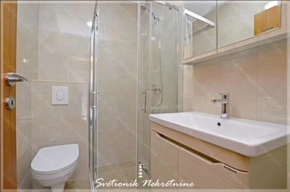 Prodaja, trosoban stan, 115m², Gomila, Herceg Novi