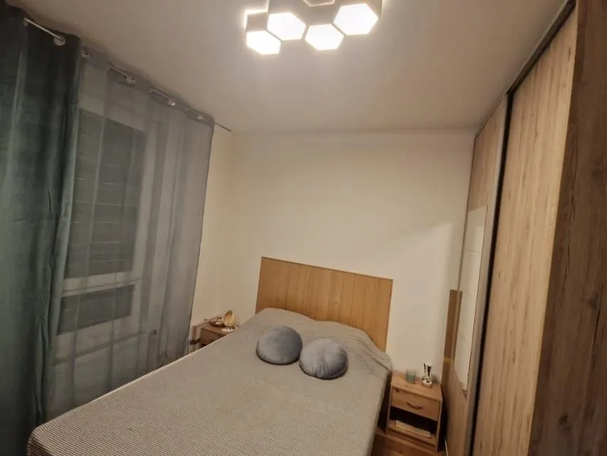 Rent, two bedroom apartment, 59m², Medijana, Niš