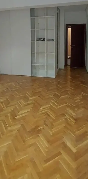 Izdavanje, jednosoban stan, 40m², Centar, Podgorica