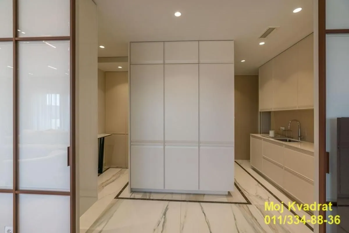 Sale, four bedroom apartment, 167m², Novi Beograd Blok 9, Novi Beograd Sve Podlokacije