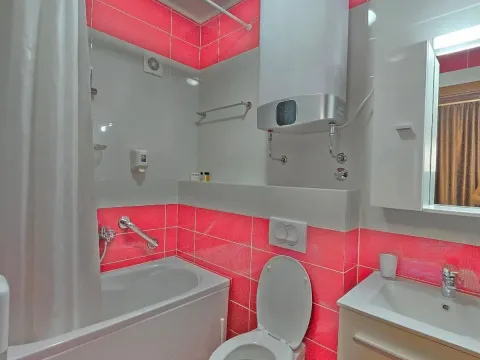 Prodaja, trosoban stan, 93m², Bečići, Budva - image 20