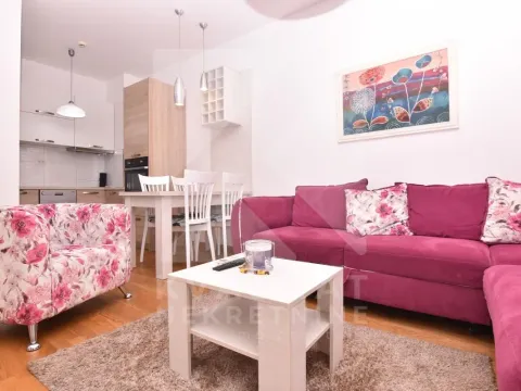 Rent, one bedroom apartment, 45m², City Kvart, Podgorica - image 5