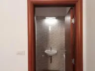 Izdavanje, poslovni prostor, 84m², Kluz, Zvezdara Sve Podlokacije - image 10