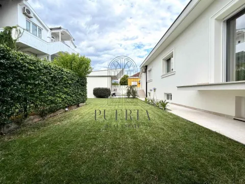 Rent, house, 130m², Ibričevina, Podgorica - image 16