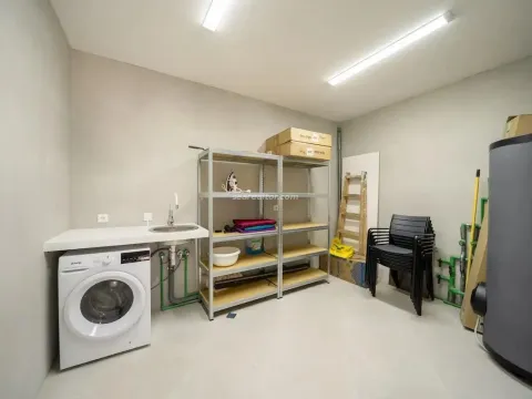 Prodaja, kuća, 223m², Reževići, Budva - image 23