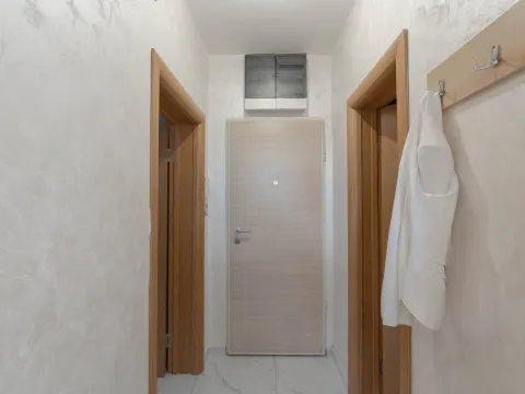 Izdavanje, jednosoban stan, 30m², Preko Morače, Podgorica - image 6